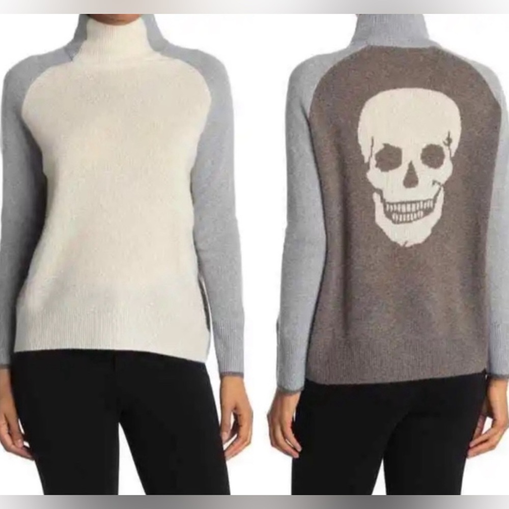 SKULL CASHMERE Turtleneck Oden Chalk Tan
Colorblock Graphic Sweater 42908 EUC